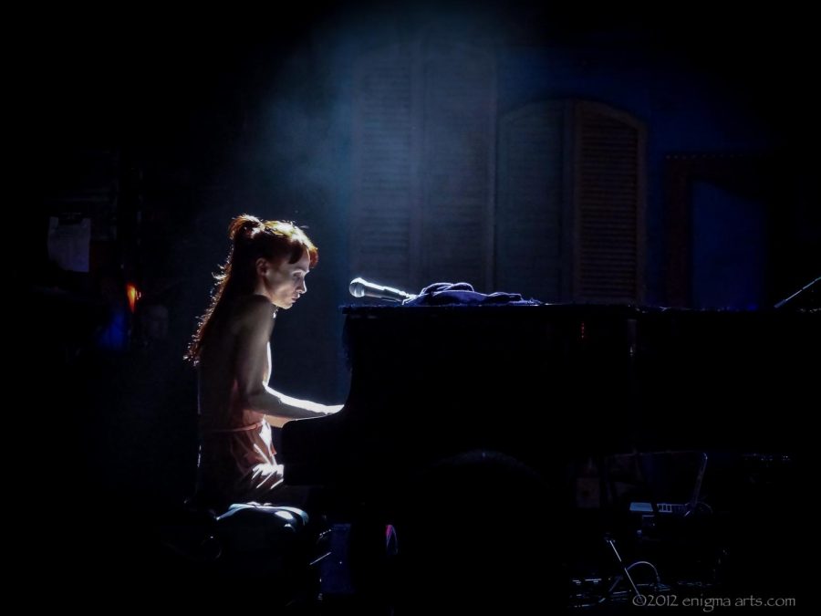 Fiona+Apple+-+House+of+Blues+New+Orleans+in+2012.+Photo+by+enigmaarts+