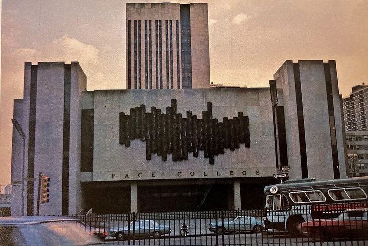 Front of 1 Pace Plaza (1970-1971)
Credit: @vintagepaceuniversity on Instagram