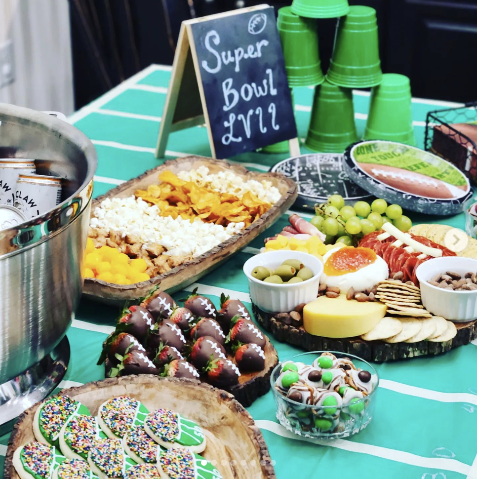 Super Bowl Sunday Party Planning Guide - The Lasco Press