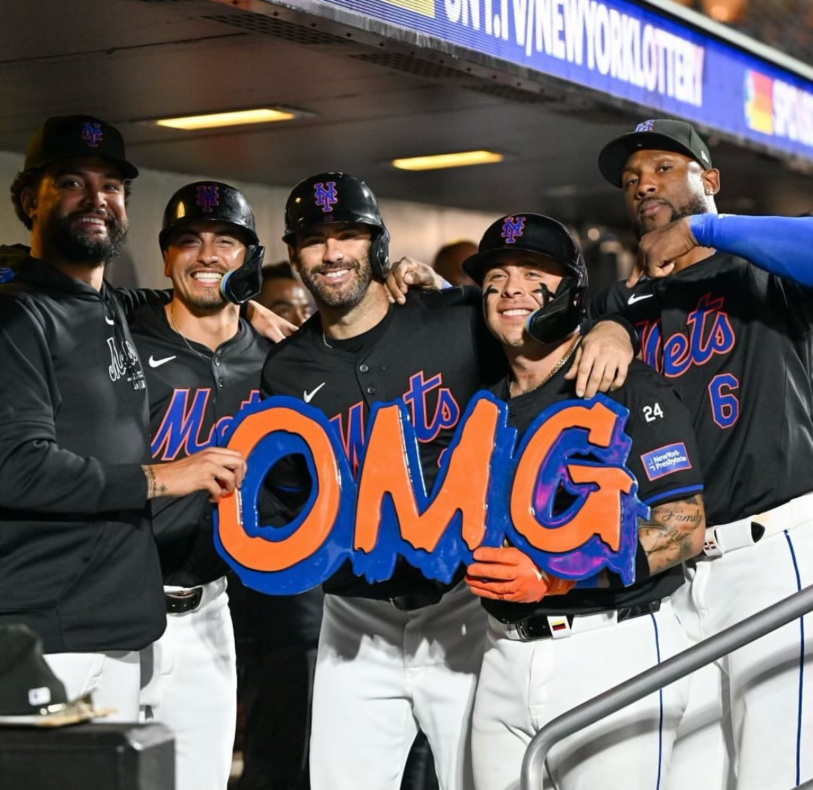 @mets on Instagram